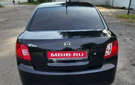 KIA Rio II, 2011 год, 730 000 рублей, 2 фотография