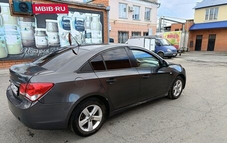 Chevrolet Cruze II, 2010 год, 850 000 рублей, 5 фотография