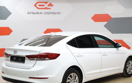 Hyundai Elantra VI рестайлинг, 2018 год, 1 230 000 рублей, 5 фотография