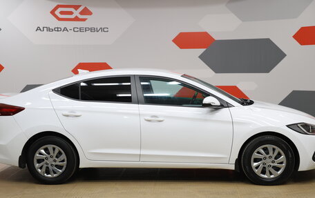 Hyundai Elantra VI рестайлинг, 2018 год, 1 230 000 рублей, 4 фотография