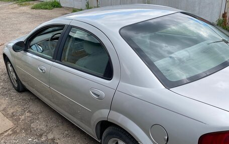 Dodge Stratus II, 2004 год, 375 000 рублей, 4 фотография