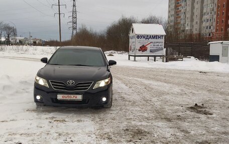 Toyota Camry, 2011 год, 1 400 000 рублей, 2 фотография