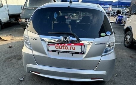 Honda Fit III, 2011 год, 800 000 рублей, 3 фотография