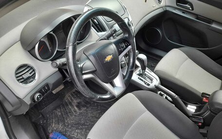 Chevrolet Cruze II, 2013 год, 850 000 рублей, 7 фотография