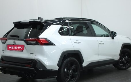 Toyota RAV4, 2022 год, 4 500 000 рублей, 2 фотография