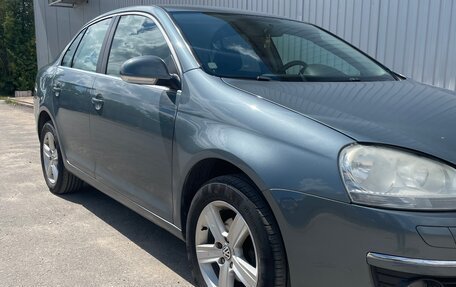 Volkswagen Jetta VI, 2008 год, 760 000 рублей, 2 фотография