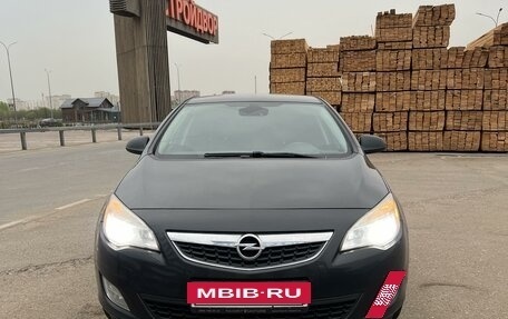 Opel Astra J, 2012 год, 680 000 рублей, 2 фотография