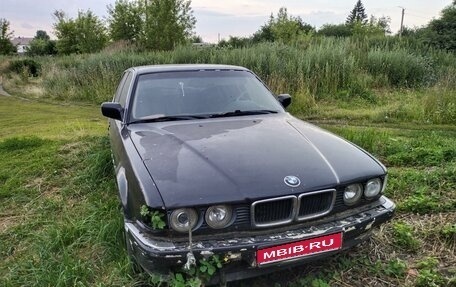 BMW 7 серия, 1993 год, 200 000 рублей, 1 фотография