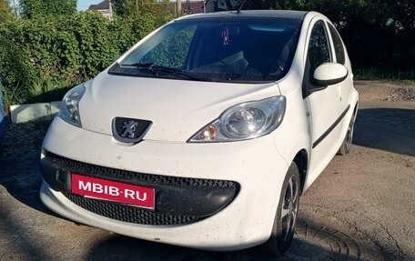 Peugeot 107 I рестайлинг, 2008 год, 460 000 рублей, 1 фотография