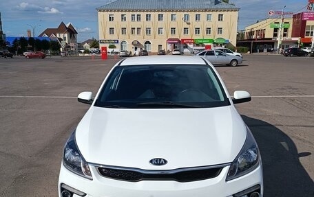 KIA Rio IV, 2018 год, 1 650 000 рублей, 1 фотография