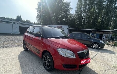 Skoda Fabia II, 2009 год, 450 000 рублей, 1 фотография