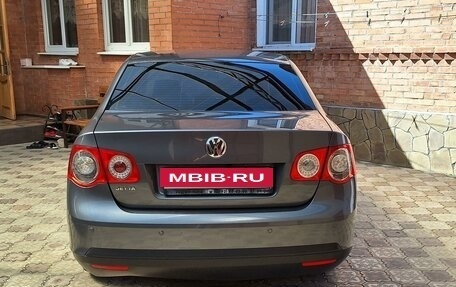 Volkswagen Jetta VI, 2008 год, 630 000 рублей, 5 фотография