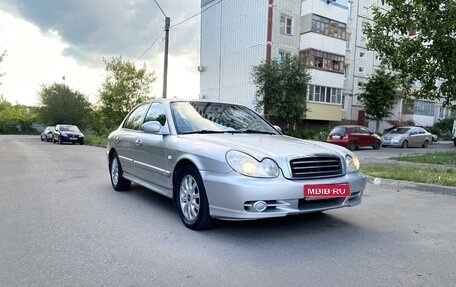 Hyundai Sonata IV рестайлинг, 2005 год, 390 000 рублей, 1 фотография