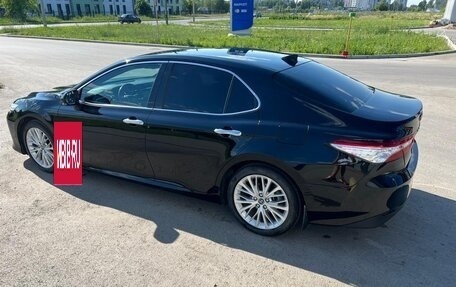 Toyota Camry, 2019 год, 3 400 000 рублей, 8 фотография