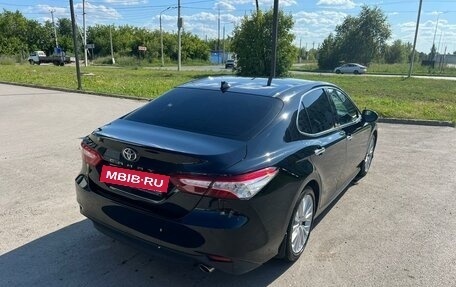 Toyota Camry, 2019 год, 3 400 000 рублей, 5 фотография