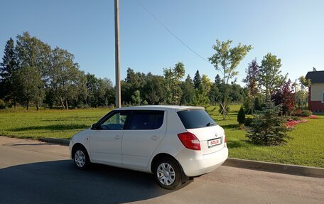 Skoda Fabia II, 2011 год, 450 000 рублей, 6 фотография