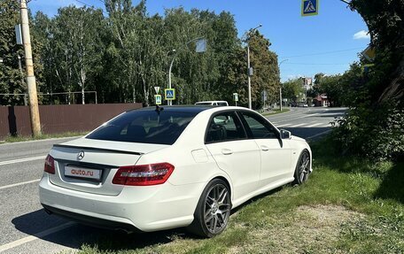 Mercedes-Benz E-Класс, 2010 год, 1 740 000 рублей, 6 фотография