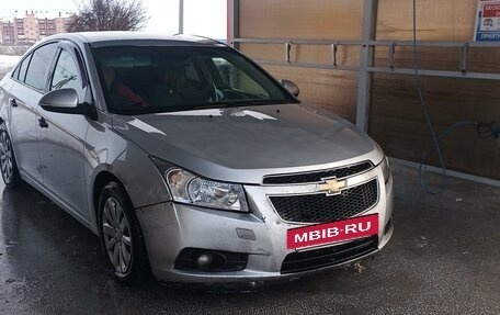 Chevrolet Cruze II, 2014 год, 900 000 рублей, 2 фотография