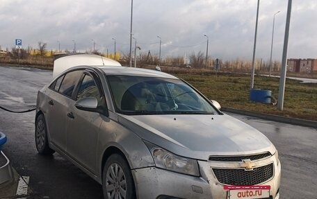 Chevrolet Cruze II, 2014 год, 900 000 рублей, 3 фотография