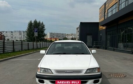 Toyota Carina, 1997 год, 380 000 рублей, 4 фотография