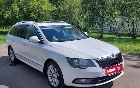 Skoda Superb III рестайлинг, 2013 год, 1 720 000 рублей, 4 фотография