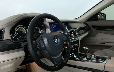 BMW 7 серия, 2011 год, 2 100 000 рублей, 12 фотография