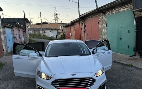 Ford Mondeo V, 2019 год, 2 500 000 рублей, 2 фотография