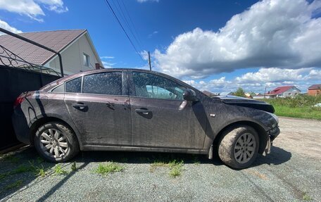 Chevrolet Cruze II, 2013 год, 500 000 рублей, 4 фотография