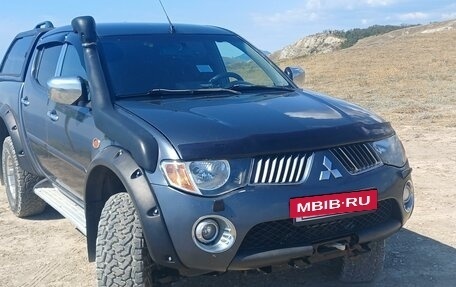 Mitsubishi L200 IV рестайлинг, 2008 год, 1 650 000 рублей, 2 фотография