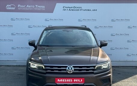 Volkswagen Tiguan II, 2017 год, 2 790 000 рублей, 2 фотография