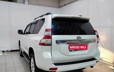 Toyota Land Cruiser Prado 150 рестайлинг 2, 2015 год, 4 128 000 рублей, 7 фотография