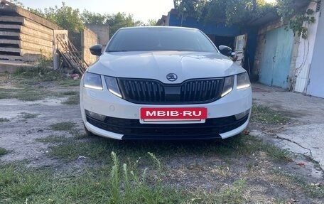 Skoda Octavia, 2018 год, 2 550 000 рублей, 2 фотография