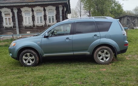 Mitsubishi Outlander III рестайлинг 3, 2007 год, 1 120 000 рублей, 6 фотография