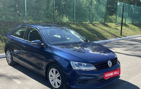 Volkswagen Jetta VI, 2014 год, 1 215 000 рублей, 5 фотография