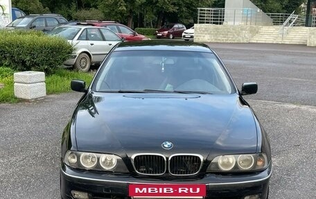 BMW 5 серия, 1999 год, 418 000 рублей, 2 фотография