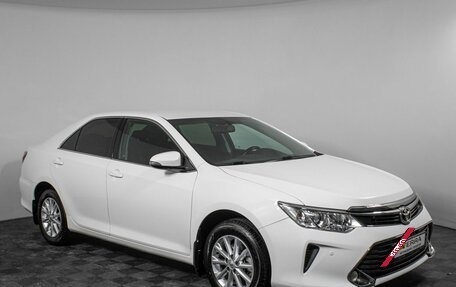 Toyota Camry, 2016 год, 2 390 000 рублей, 3 фотография