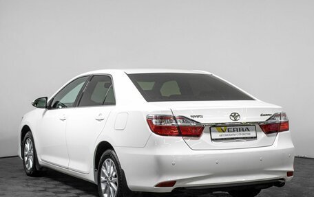 Toyota Camry, 2016 год, 2 390 000 рублей, 7 фотография