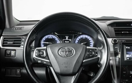 Toyota Camry, 2016 год, 2 390 000 рублей, 13 фотография