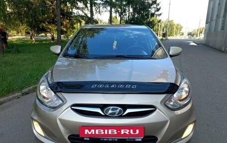 Hyundai Solaris II рестайлинг, 2011 год, 870 000 рублей, 2 фотография