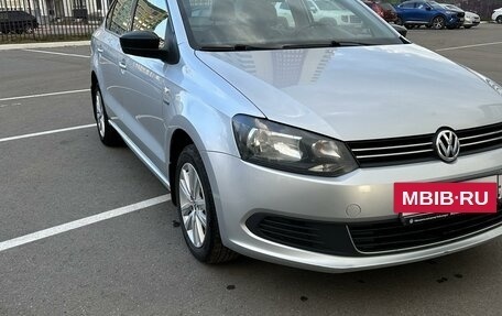 Volkswagen Polo VI (EU Market), 2013 год, 870 000 рублей, 3 фотография