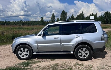 Mitsubishi Pajero IV, 2008 год, 1 800 000 рублей, 4 фотография