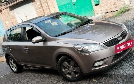 KIA cee'd I рестайлинг, 2011 год, 895 000 рублей, 7 фотография