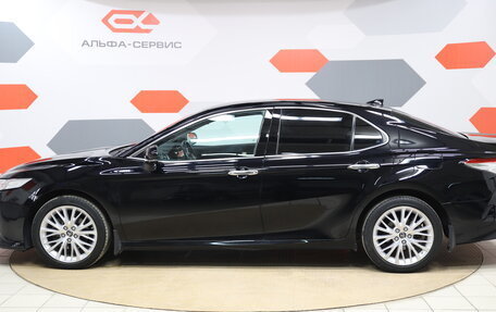 Toyota Camry, 2019 год, 3 450 000 рублей, 8 фотография