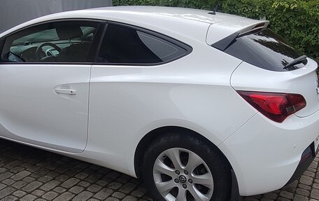 Opel Astra J, 2014 год, 1 350 000 рублей, 4 фотография