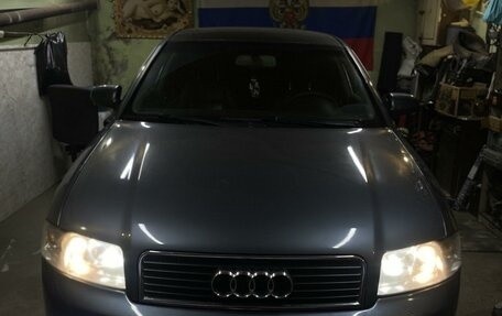 Audi A4, 2004 год, 700 000 рублей, 2 фотография