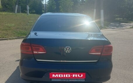 Volkswagen Passat B7, 2011 год, 950 000 рублей, 3 фотография