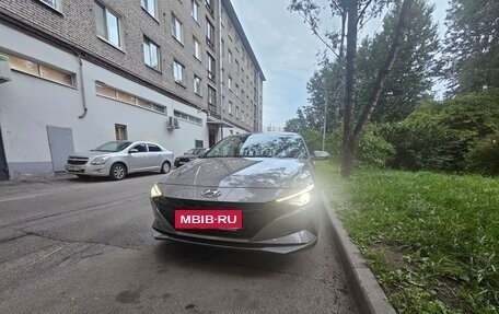 Hyundai Elantra, 2021 год, 2 335 000 рублей, 3 фотография