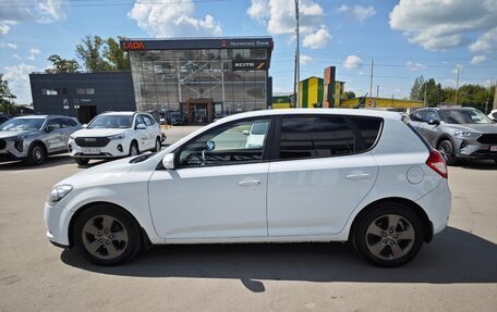 KIA cee'd I рестайлинг, 2011 год, 649 000 рублей, 2 фотография