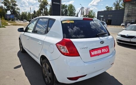 KIA cee'd I рестайлинг, 2011 год, 649 000 рублей, 3 фотография