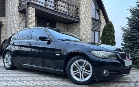 BMW 3 серия, 2011 год, 1 400 000 рублей, 4 фотография